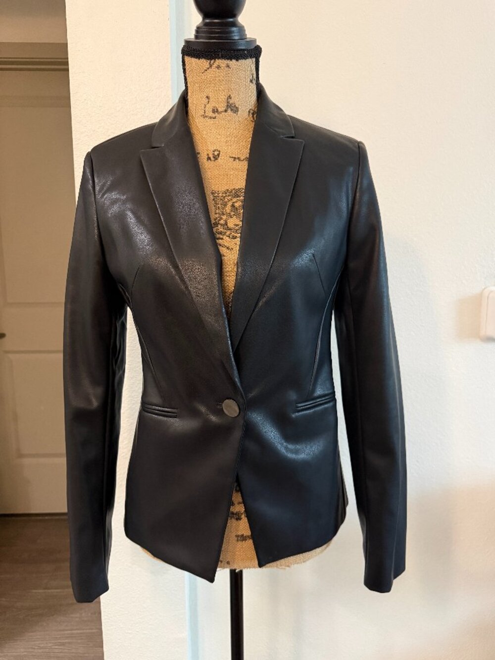 NWT Express Faux Leather Blazer Black XS | Vegan Leather